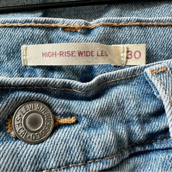 Levi's Women's High Rise Wide Leg Jean - Picture 5 of 9